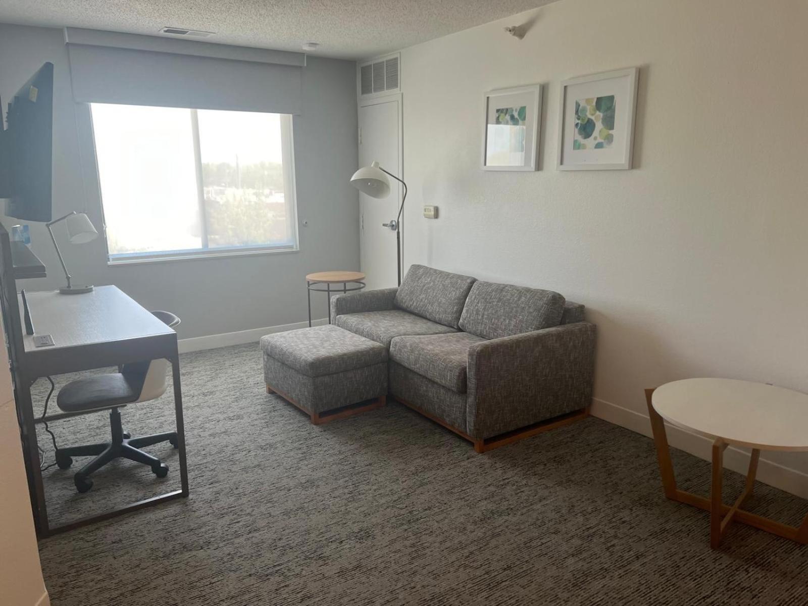 Towneplace Suites Detroit Уоррен Экстерьер фото