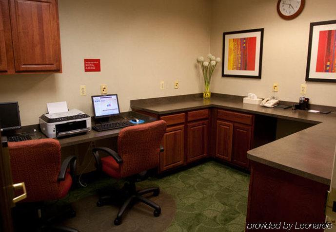 Towneplace Suites Detroit Уоррен Удобства фото